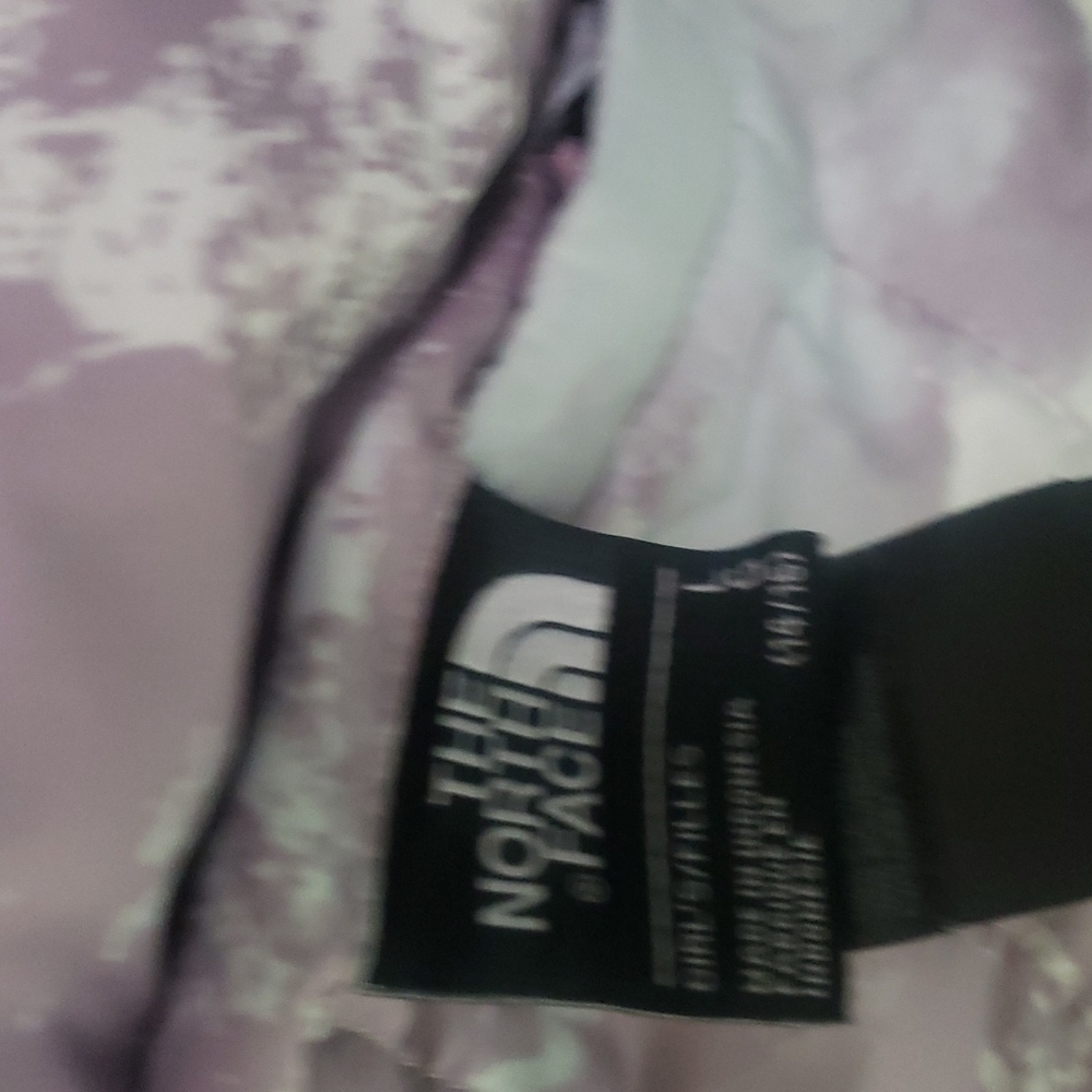 Girls The NorthFace Jacket - Picture 3 of 3